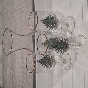 Spode Christmas Tree 🎄 Wine Decantor and 3 Wine Glasses